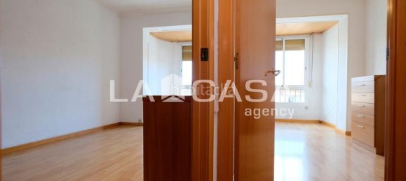 Apartamento T3 em Sant Andreu, Spain N.º 187645 8