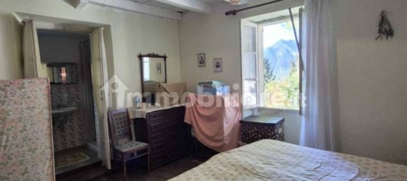 3 bedrooms House in Faggeto Lario, Italy No. 10891 19