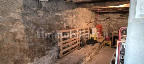 3 bedrooms House in Faggeto Lario, Italy No. 10891 32