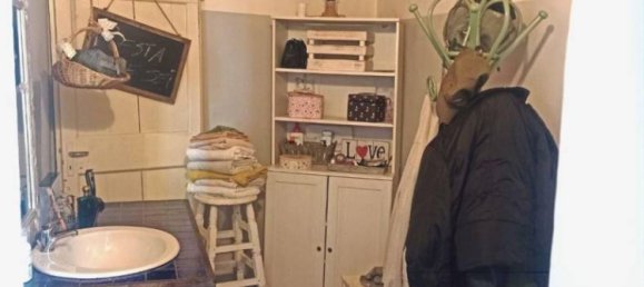 5 bedrooms House in Ravenna, Italy No. 381327 13