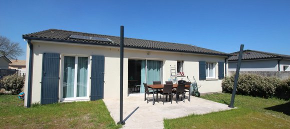 3 bedrooms House in Saint-Laurent-Medoc, France No. 306719 2