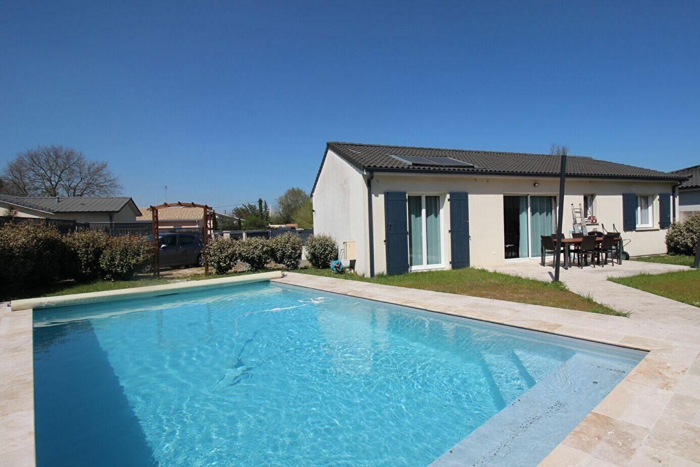 3 bedrooms House in Saint-Laurent-Medoc, France No. 306719