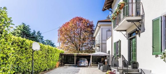 4 bedrooms Villa in Varese, Italy No. 60397 21