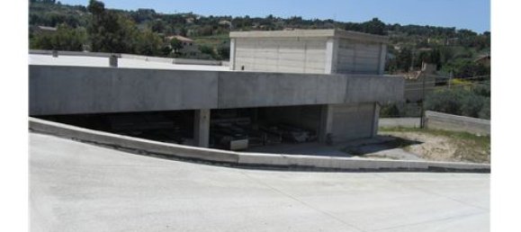 4-salle Propriété commerciale à Caltanissetta, Italy No. 280261 4