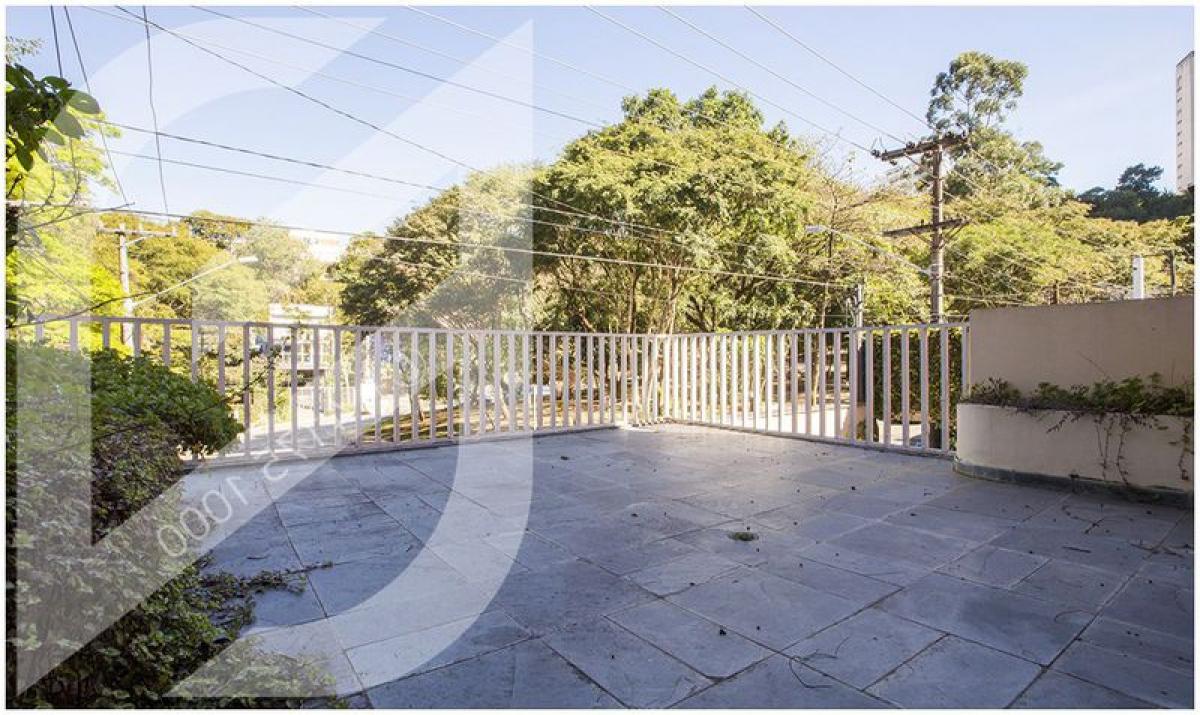 Дом с 4 спальнями в Сан-Паулу, Бразилия № 449408