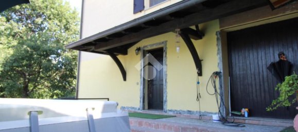 3 Schlafzimmer Villa in Casalgrande, Italy, Nr. 91242 2