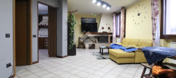 3 Schlafzimmer Villa in Casalgrande, Italy, Nr. 91242 4