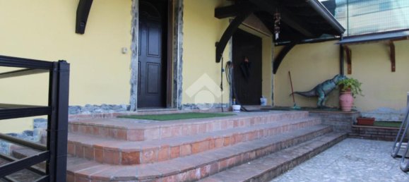 3 Schlafzimmer Villa in Casalgrande, Italy, Nr. 91242 19