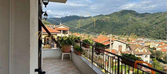 3 rooms Apartment in Camporosso, Italy No. 199060 8