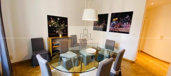 5 bedrooms Apartment in Parma, Italy No. 16733 5