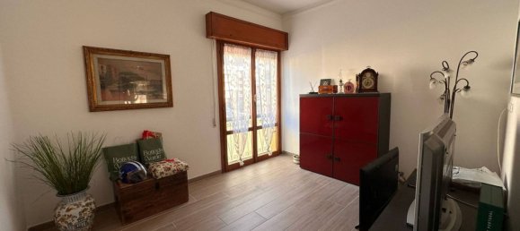 Apartamento de 7 dormitorios en Genoa, Italy No. 317711 5