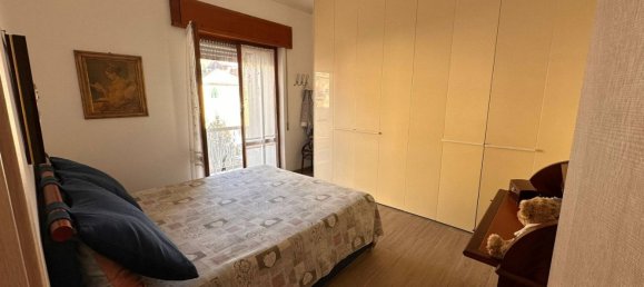 Apartamento de 7 dormitorios en Genoa, Italy No. 317711 12
