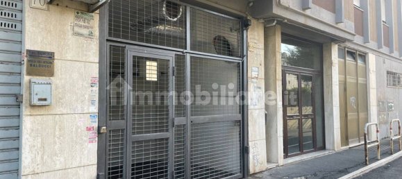 15m² Garage in Rome, Italy No. 375591 3