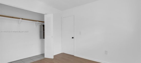 2 bedrooms Villa for rent in Miami, Miami-Dade, Florida, USA № 614240 3