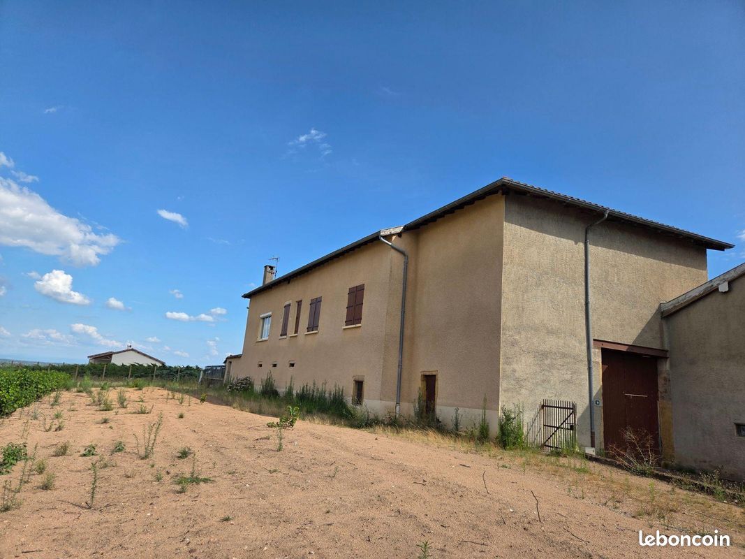 Apartamento T7 em La Chapelle-de-Guinchay, France N.º 363797