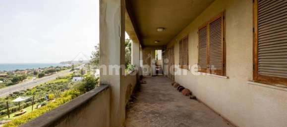 4 bedrooms Villa in Altavilla Milicia, Italy No. 302040 14