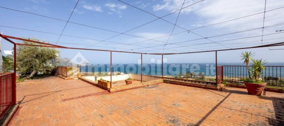 4 bedrooms Villa in Altavilla Milicia, Italy No. 302040 4