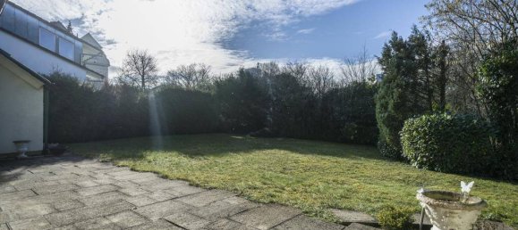 7 rooms Villa in Wiesbaden, Germany No. 24680 2