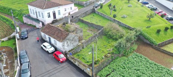 2 bedrooms House in Nordeste, Portugal No. 34693 7