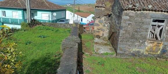 2 bedrooms House in Nordeste, Portugal No. 34693 11