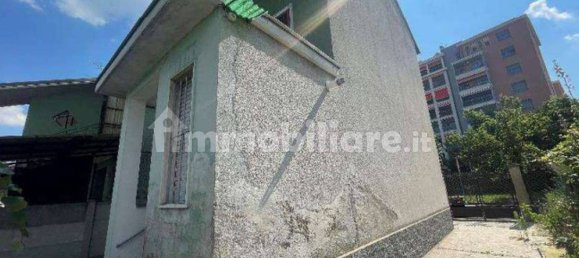 Apartamento T2 em Corsico, Italy N.º 309412 8