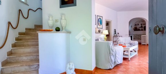 4 غرف نوم فيلا في Formia, Italy رقم 291930 5