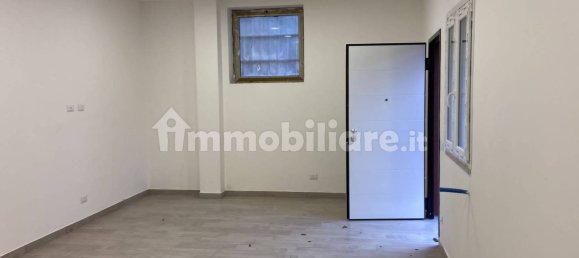 2 bedrooms Building in Turin, Italy No. 196655 5