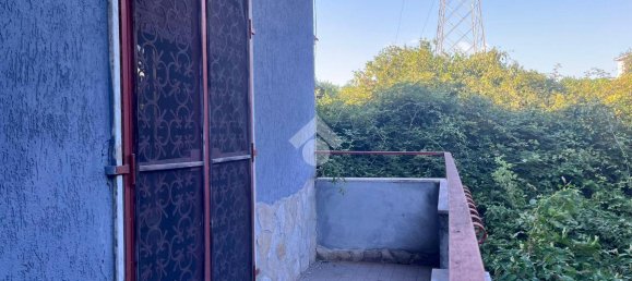 3 rooms Apartment in Pozzuoli, Italy No. 18010 19