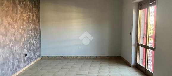 3 rooms Apartment in Pozzuoli, Italy No. 18010 17