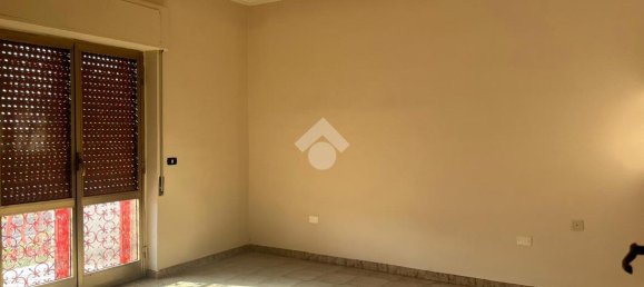 3 rooms Apartment in Pozzuoli, Italy No. 18010 14