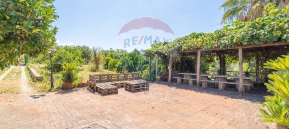 3 Schlafzimmer Villa in Velletri, Italy, Nr. 308677 3
