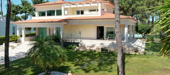 4 bedrooms House in Almada, Portugal No. 122167 8