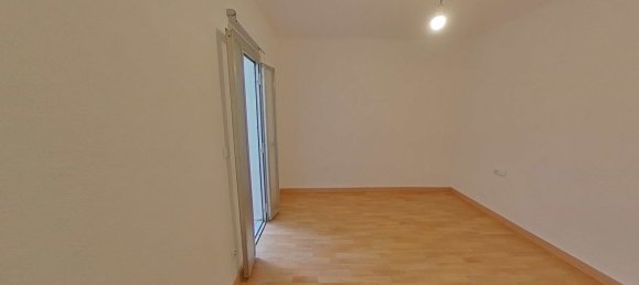 3 bedrooms Apartment in Badalona, Spain No. 160826 15