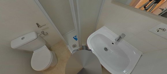 3 bedrooms Apartment in Badalona, Spain No. 160826 5