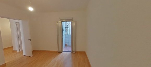3 bedrooms Apartment in Badalona, Spain No. 160826 13