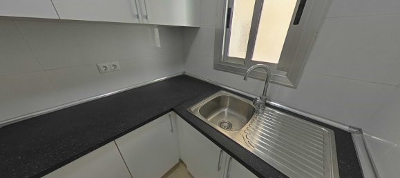 3 bedrooms Apartment in Badalona, Spain No. 160826 7