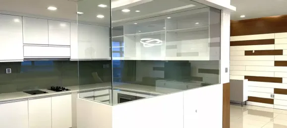 3 bedrooms Apartment in District 7, Vietnam No. 9944 2