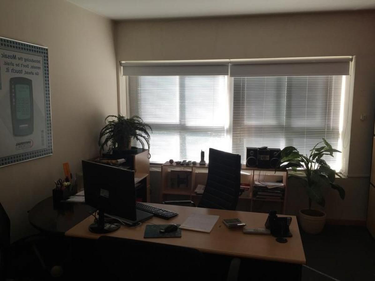 120m² Office in Buenos Aires, Argentina No. 109022