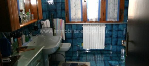 2 Schlafzimmer Wohnung in Sinalunga, Italy, Nr. 141223 9