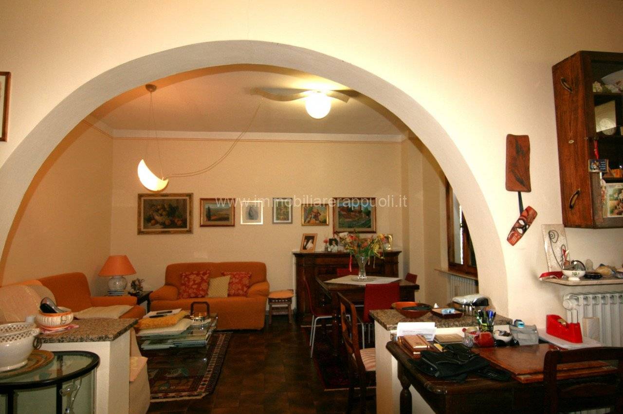 2 Schlafzimmer Wohnung in Sinalunga, Italy, Nr. 141223