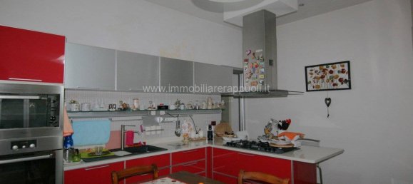 2 Schlafzimmer Wohnung in Sinalunga, Italy, Nr. 141223 5