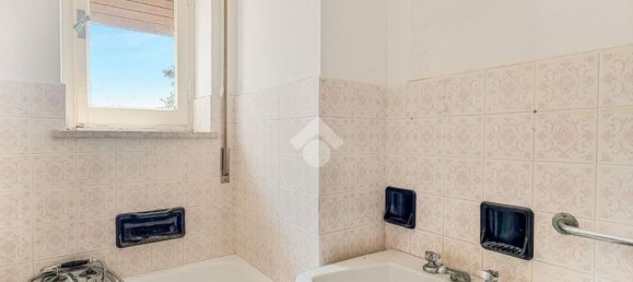 8 rooms Apartment in Podenzana, Italy No. 287544 11