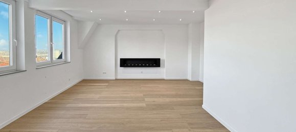 3 Schlafzimmer Doppelhaus in Stuttgart, Germany, Nr. 43572 2
