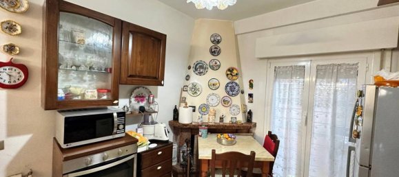 4 rooms Villa in Ladispoli, Italy No. 40254 8
