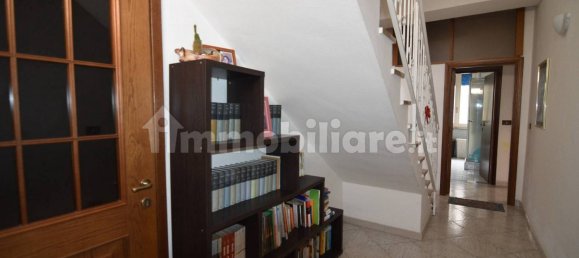 2 Schlafzimmer Wohnung in Macomer, Italy, Nr. 334353 25