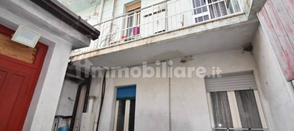 2 Schlafzimmer Wohnung in Macomer, Italy, Nr. 334353 15