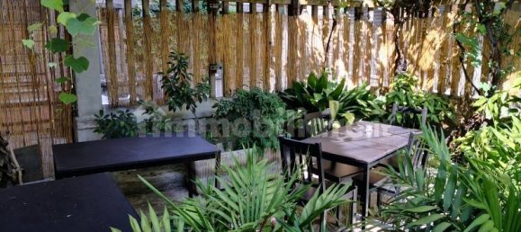 4غرفة عقار تجاري في Genoa, Italy رقم 364075 3