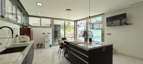 4 bedrooms House in Benijofar, Spain No. 144697 24