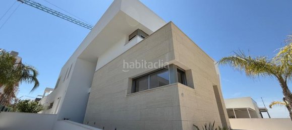 4 bedrooms House in Benijofar, Spain No. 144697 6