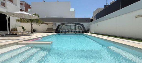 4 bedrooms House in Benijofar, Spain No. 144697 2